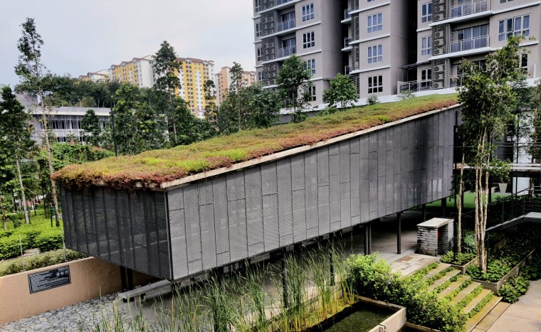 Conservatory green roof at Geolake Residence